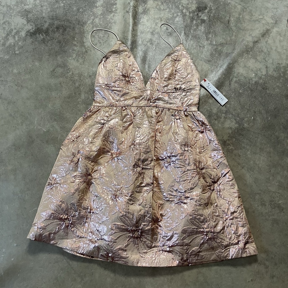 Alice + Olivia Foley Rose Gold Metallic Brocade Mini Party Dress Size 4 Prom NWT